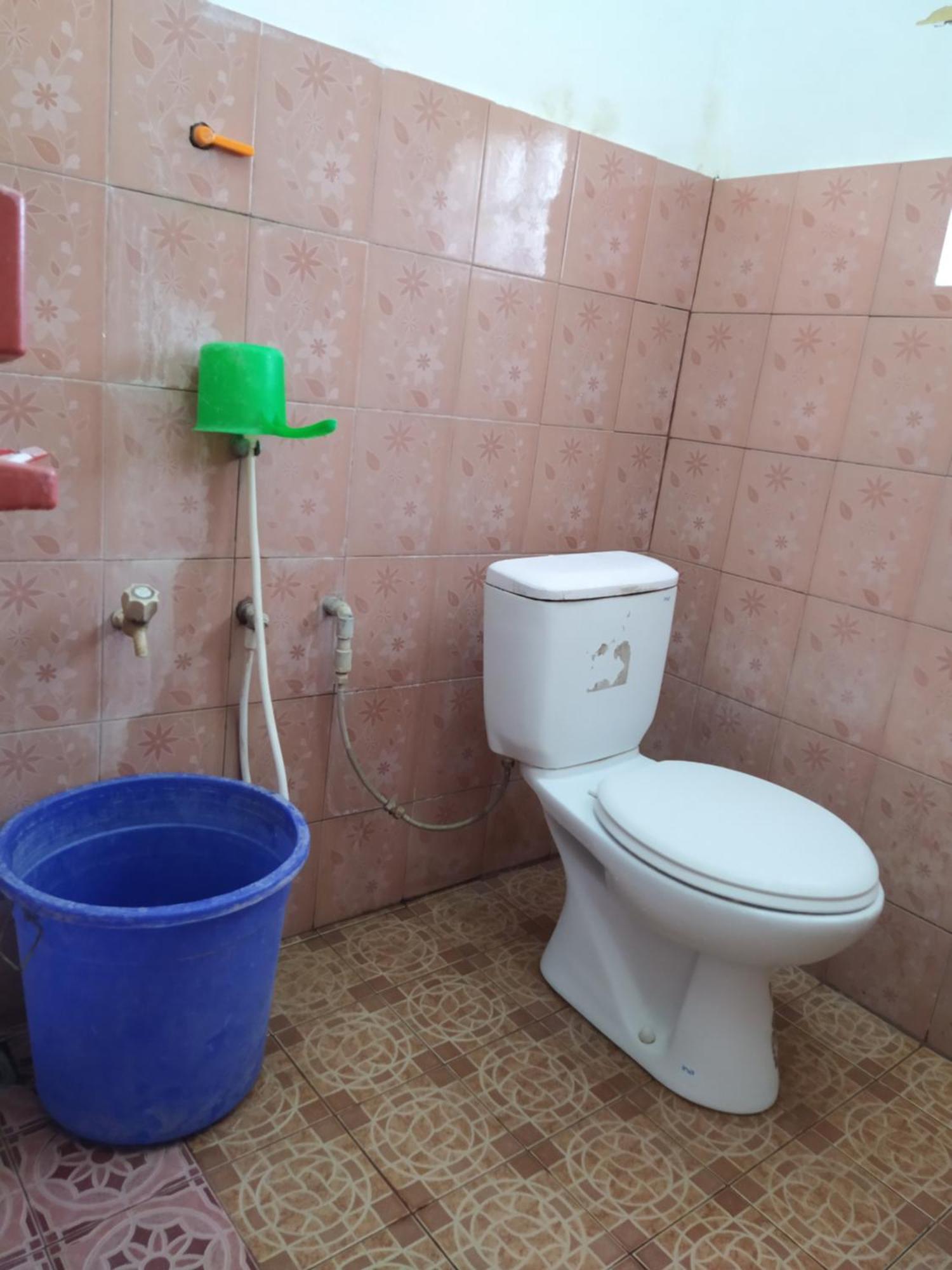 Hotel Putra Sindang Asih Batukaras Phòng bức ảnh